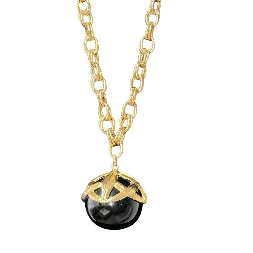 VTG MONET Gold-tone Metal Chain Black Lucite Ball Pendant Runway Necklace 16.5"
